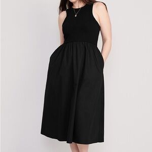 Old Navy Black fit and flare midi dress size M NWT